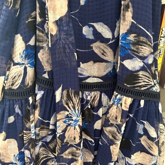 Eliza J Navy Floral Maxi Dress - Picture 5 of 11